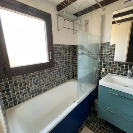 Charmante Maisonnette 5are44 Charming Little House With Lovely Outdoor Appartement *