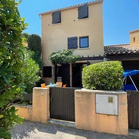 Charmante Maisonnette 5are44 Charming Little House With Lovely Outdoor Appartamento