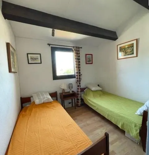 Charmante Maisonnette 5are44 Charming Little House With Lovely Outdoor Апартаменты *