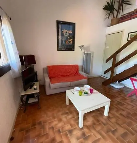 Charmante Maisonnette 5are44 Charming Little House With Lovely Outdoor